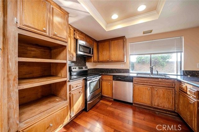 2100 Winterwood, Fullerton, CA 92833