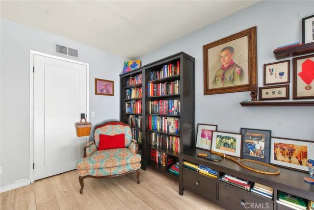 434 Champlain, Claremont, CA 91711