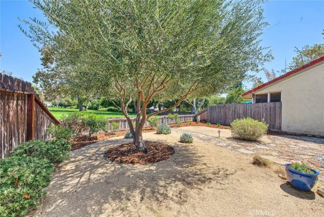 434 Champlain, Claremont, CA 91711