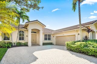1366 Crossbill Court, Weston, FL 33327