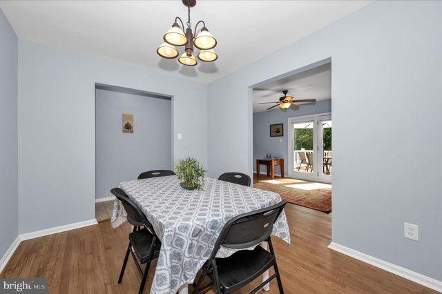 10120 NIGHTINGALE ST, Gaithersburg, MD 20882