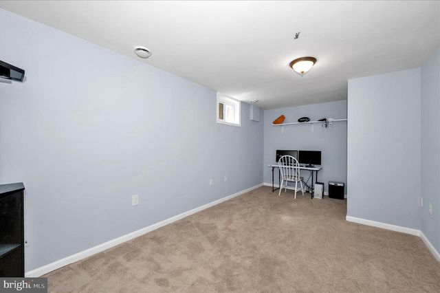 10120 NIGHTINGALE ST, Gaithersburg, MD 20882