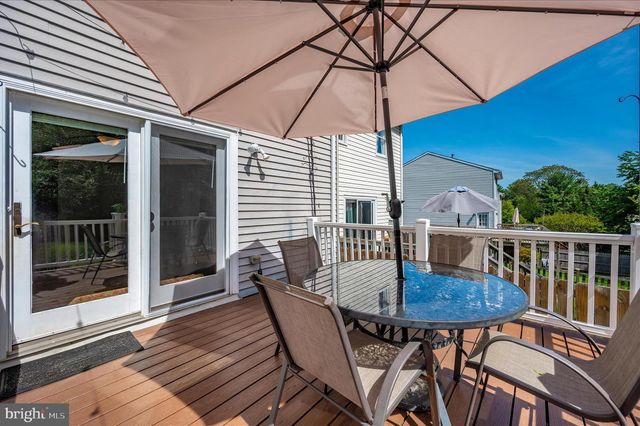 10120 NIGHTINGALE ST, Gaithersburg, MD 20882