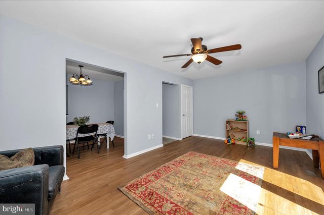 10120 NIGHTINGALE ST, Gaithersburg, MD 20882