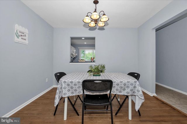 10120 NIGHTINGALE ST, Gaithersburg, MD 20882