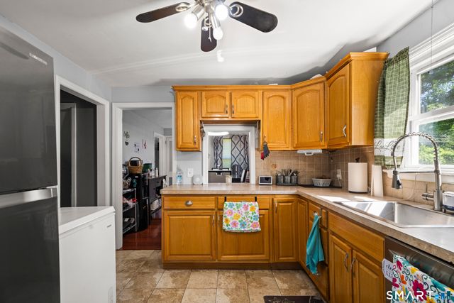 861 Tolland Street, East Hartford, CT 06108