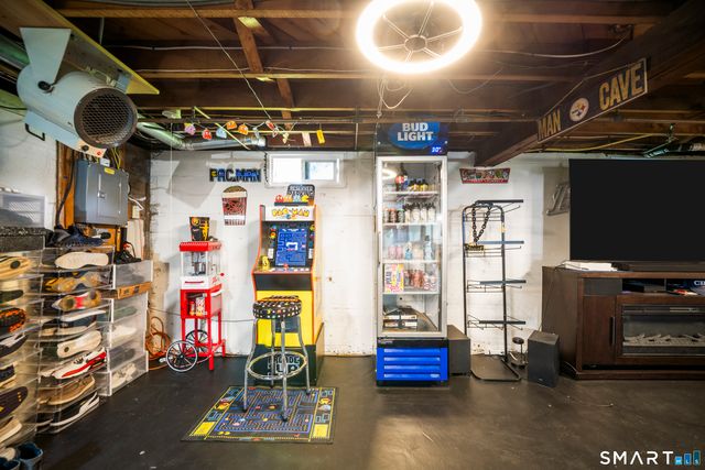 861 Tolland Street, East Hartford, CT 06108