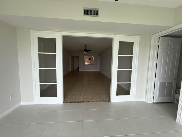 4 Harbour Isle Drive E Unit 204, Fort Pierce, FL 34949