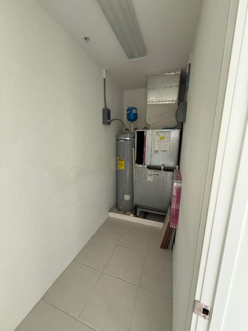 4 Harbour Isle Drive E Unit 204, Fort Pierce, FL 34949