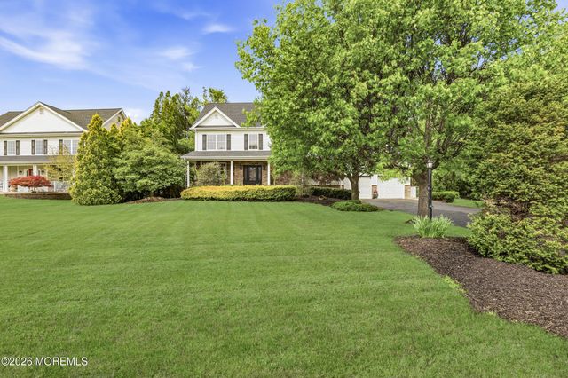 59 Greenwich Drive, Jackson, NJ 08527