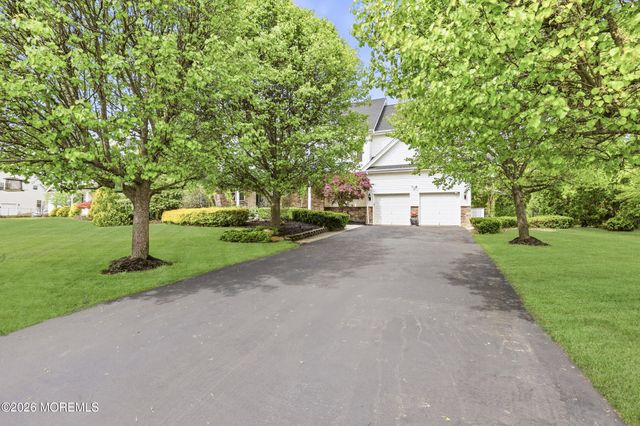 59 Greenwich Drive, Jackson, NJ 08527
