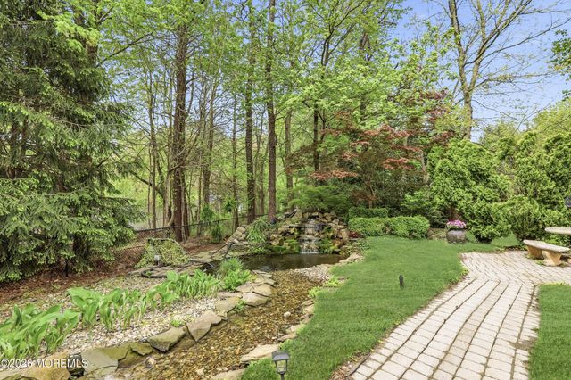 59 Greenwich Drive, Jackson, NJ 08527