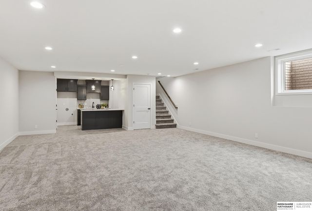 21854 Amber Circle, Gretna, NE 68028