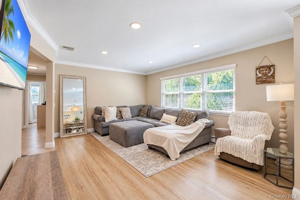 130 Rocky Point Landing Road, Rocky Point, NY 11778 — photo 5