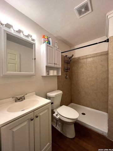6718 Chelsea Wood, San Antonio, TX 78239
