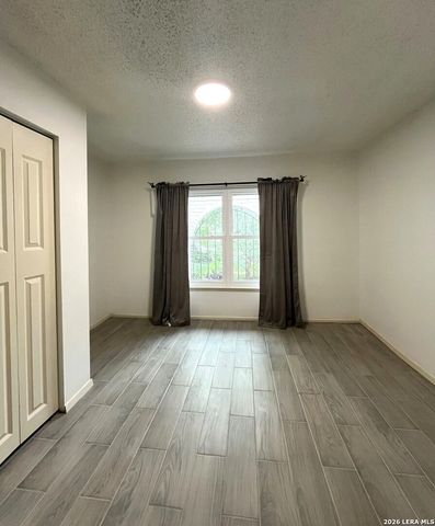 6718 Chelsea Wood, San Antonio, TX 78239
