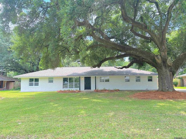 9156 W Pomona Dr, Baton Rouge, LA 70815