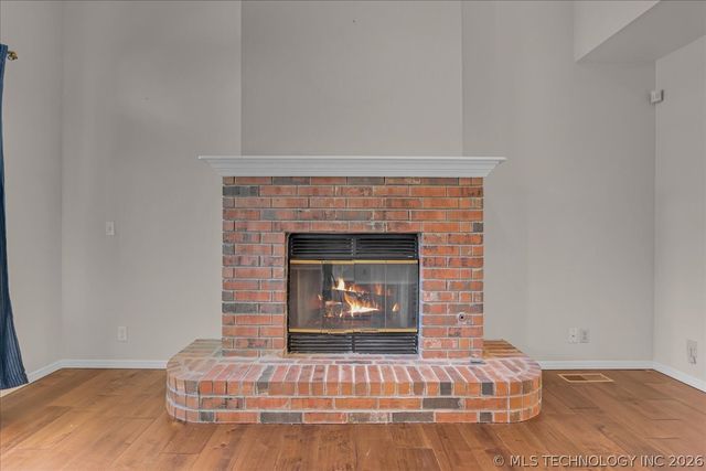 2412 W Twin Oaks Street, Broken Arrow, OK 74011