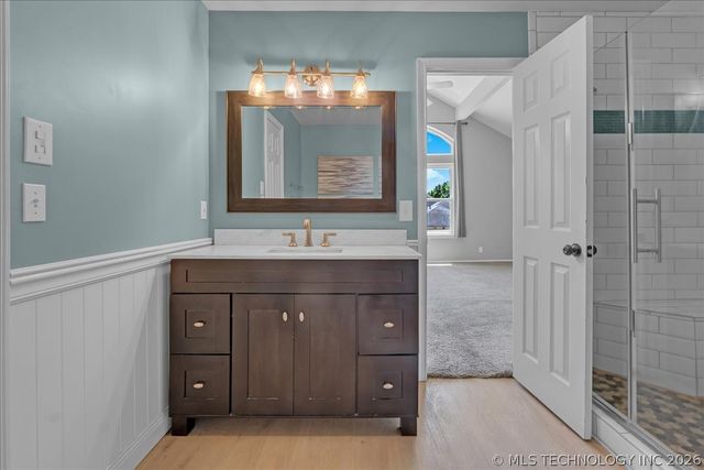 2412 W Twin Oaks Street, Broken Arrow, OK 74011