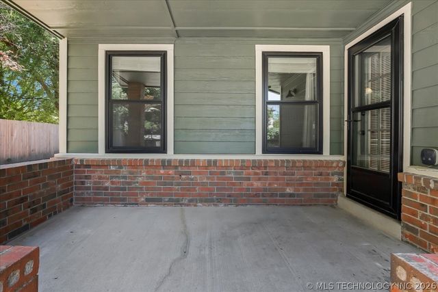 2412 W Twin Oaks Street, Broken Arrow, OK 74011