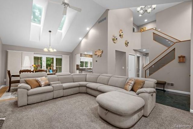 9533 Chaumont Drive, Commerce Twp, MI 48382