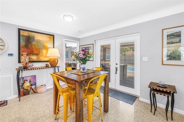 6800 17TH STREET S, St Petersburg, FL 33712