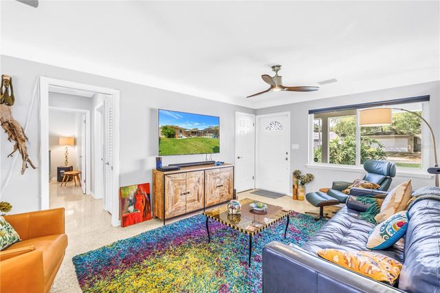 6800 17TH STREET S, St Petersburg, FL 33712