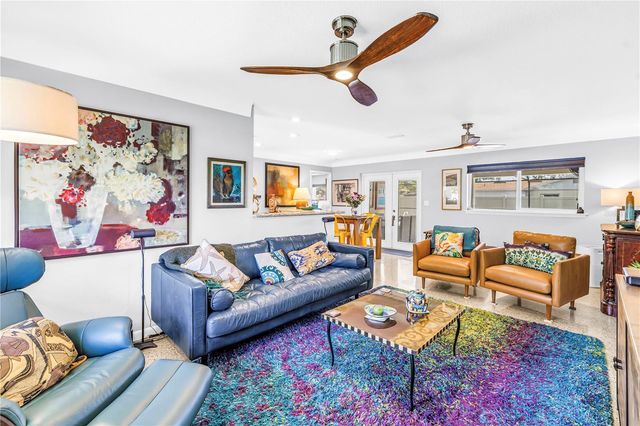 6800 17TH STREET S, St Petersburg, FL 33712