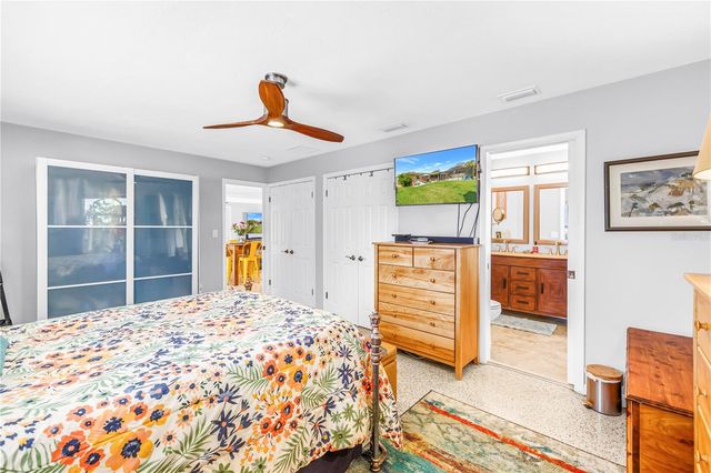 6800 17TH STREET S, St Petersburg, FL 33712