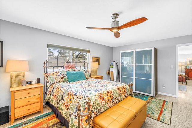 6800 17TH STREET S, St Petersburg, FL 33712