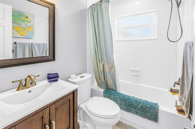 6800 17TH STREET S, St Petersburg, FL 33712