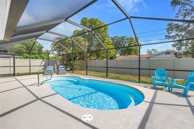 6800 17TH STREET S, St Petersburg, FL 33712