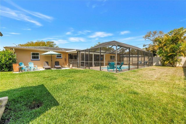 6800 17TH STREET S, St Petersburg, FL 33712