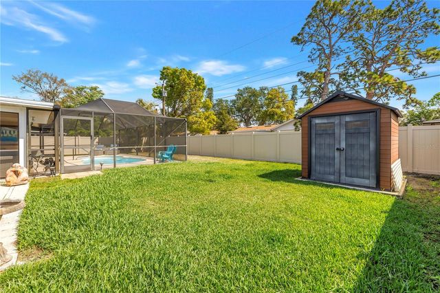 6800 17TH STREET S, St Petersburg, FL 33712