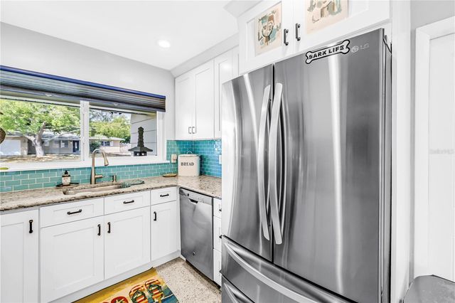 6800 17TH STREET S, St Petersburg, FL 33712