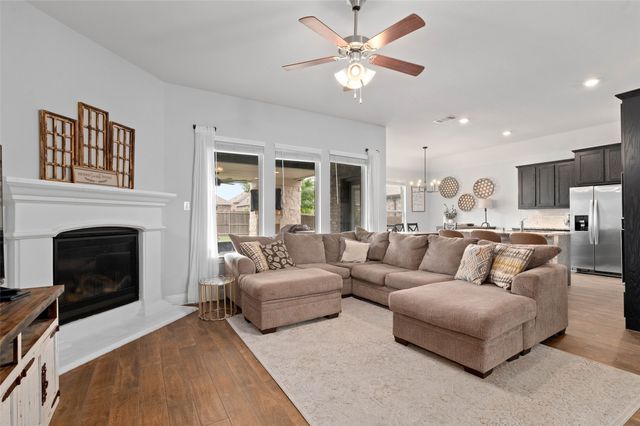 1709 Tumbleweed Court, Celina, TX 75009