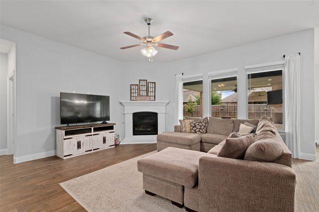 1709 Tumbleweed Court, Celina, TX 75009
