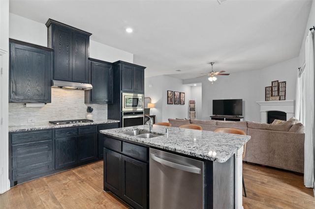 1709 Tumbleweed Court, Celina, TX 75009