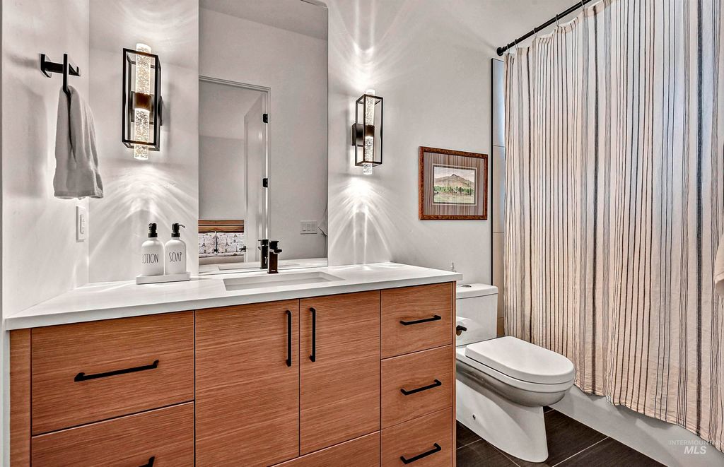 3523 E Via Estancia Lane, Boise, ID 83716 photo 22