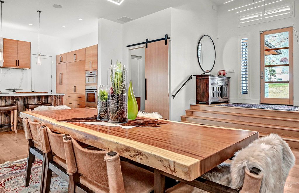 3523 E Via Estancia Lane, Boise, ID 83716 photo 4