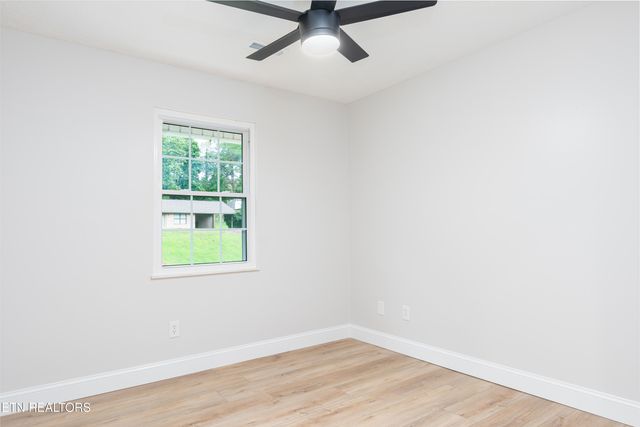 934 Beverly Hills Drive, Sevierville, TN 37862