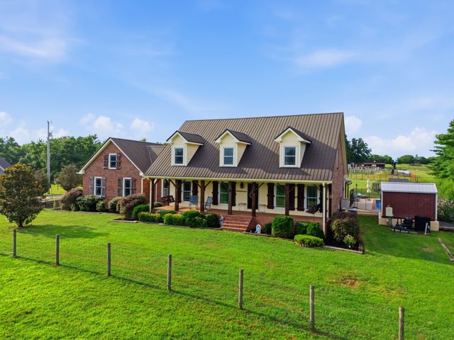 1038 Kansas Lane, Gallatin, TN 37066
