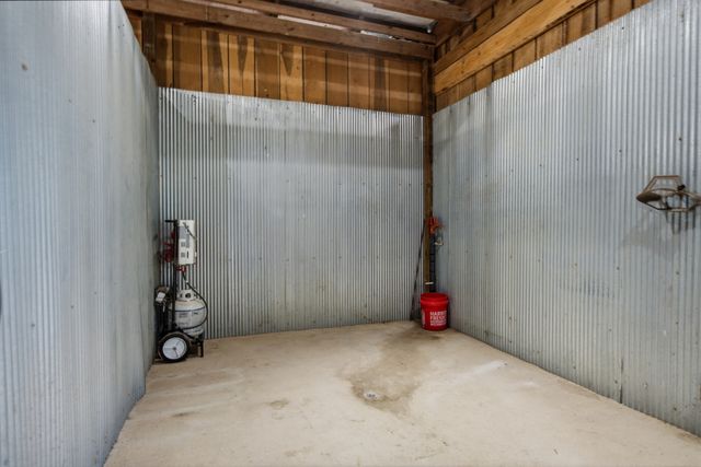 1038 Kansas Lane, Gallatin, TN 37066