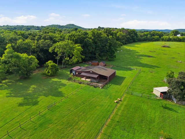 1038 Kansas Lane, Gallatin, TN 37066