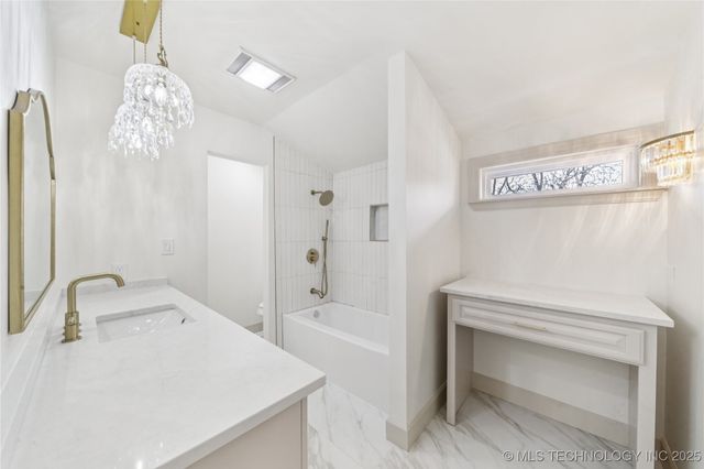 8324 S Indianapolis Avenue, Tulsa, OK 74137