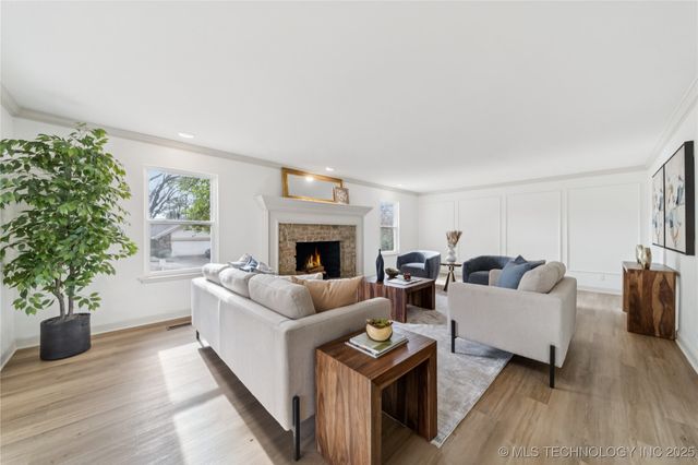 8324 S Indianapolis Avenue, Tulsa, OK 74137