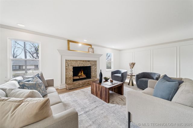 8324 S Indianapolis Avenue, Tulsa, OK 74137