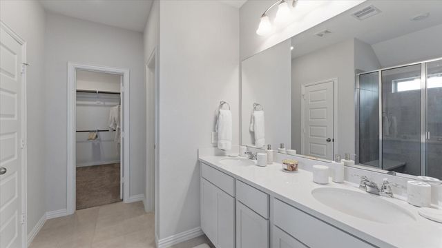 327 Honey Mesquite Path, Conroe, TX 77318