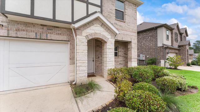 327 Honey Mesquite Path, Conroe, TX 77318