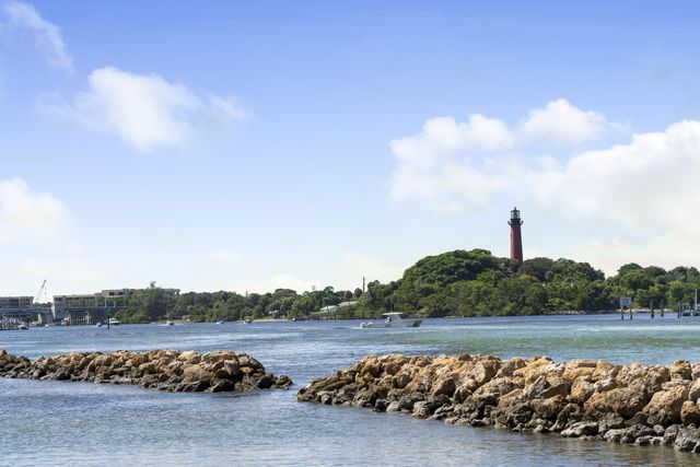 115 Spoonbill Court, Jupiter, FL 33458